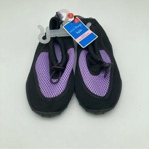 West Loop Girls mesh water shoes purple and black Small (13-1)